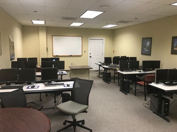 PRIME OFFICE SPACE FOR LEASE-MARIETTA, GA: 1900 Leland Dr SE, Marietta, GA 30067